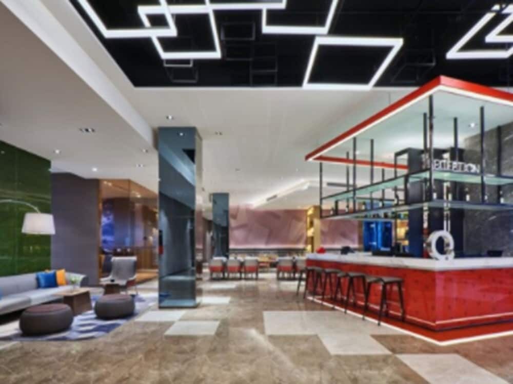 Шанхай: Q Hotel Shanghai Pudong