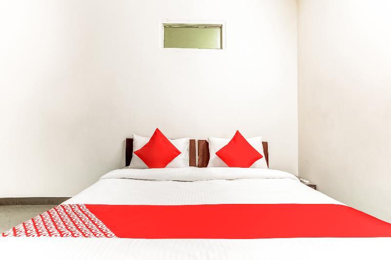 Vishwakarma Palace by OYO Rooms — фото 3