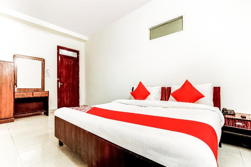 Vishwakarma Palace by OYO Rooms — фото 6