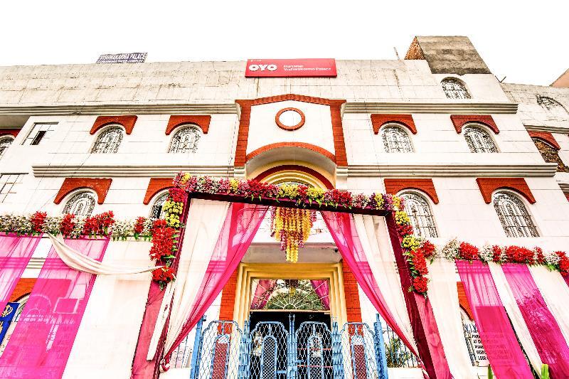 Vishwakarma Palace by OYO Rooms — фото 1