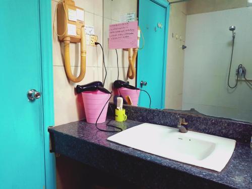 Фошань: Foshan School Age Hostel