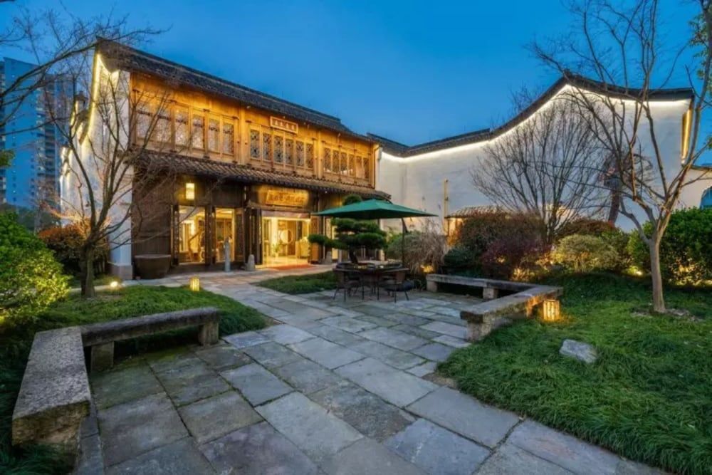 Ханчжоу: Floral Hotel Sheng Poman Courtyard