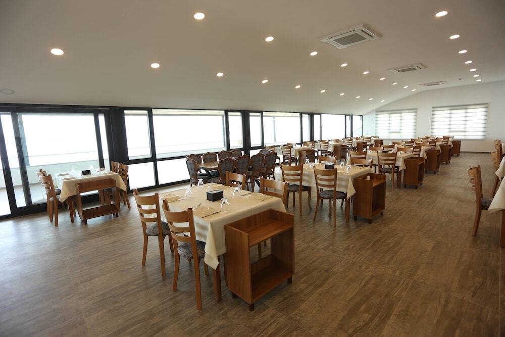 Чардак: Rota 17 Hotels