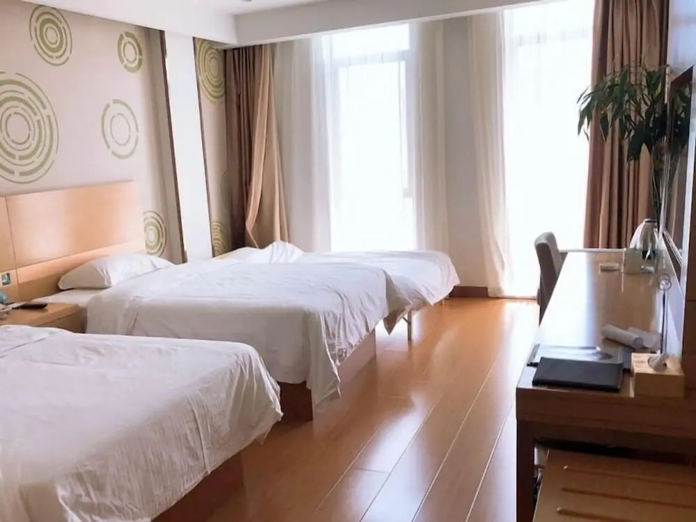 Луань: GreenTree Inn Liuan Jinzai County Dabie Mouantain Business Hotel