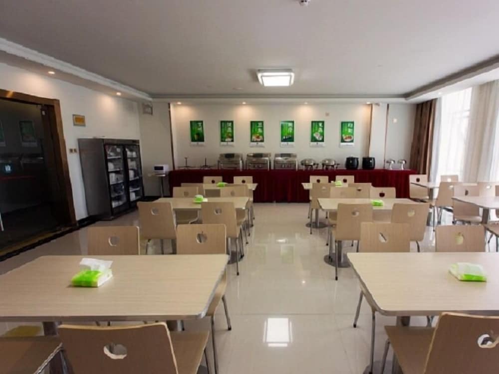 Луань: GreenTree Inn Liuan Jinzai County Dabie Mouantain Business Hotel
