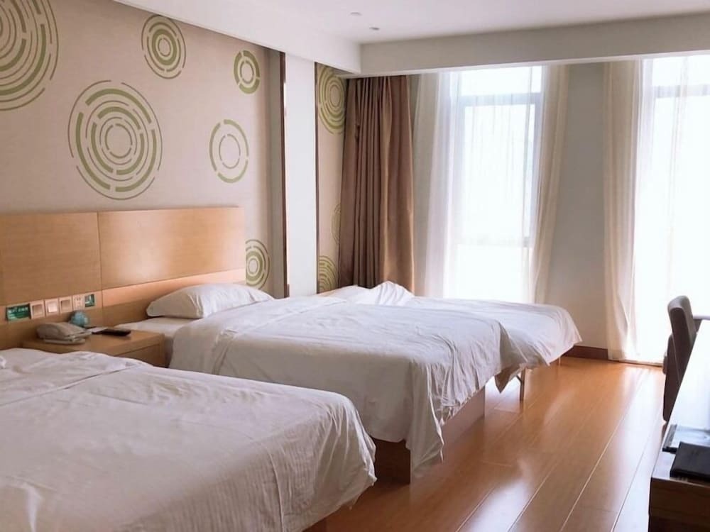Луань: GreenTree Inn Liuan Jinzai County Dabie Mouantain Business Hotel