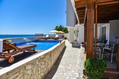 Ульцинь: Villa Premier