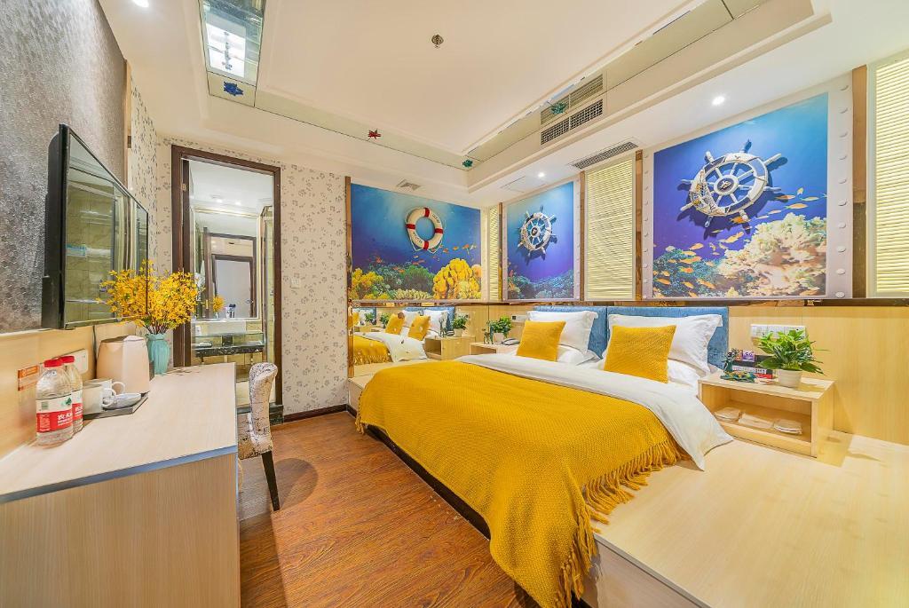 carousel image 3
