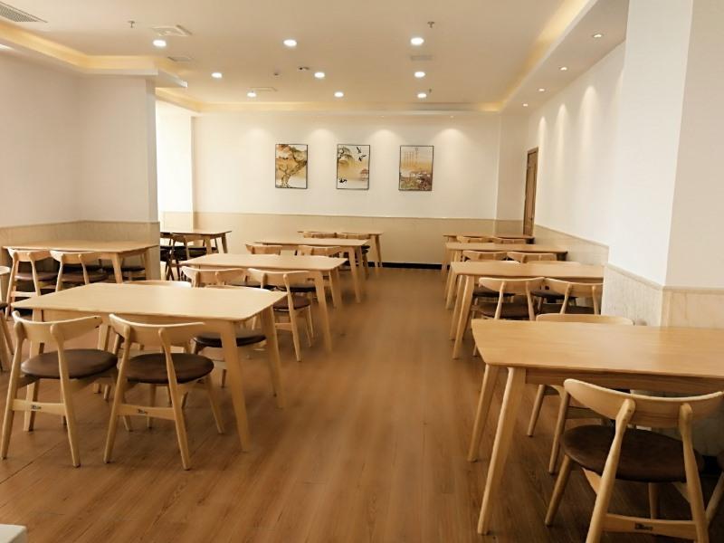 Фуян: GreenTree Inn Fuyang Technician College Business Hotel