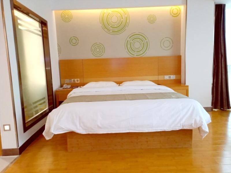 Фуян: GreenTree Inn Fuyang Technician College Business Hotel