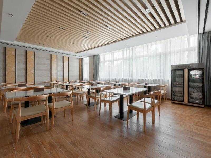 Уху: GreenTree Inn Wuhu Eshan Road University City Express Hotel