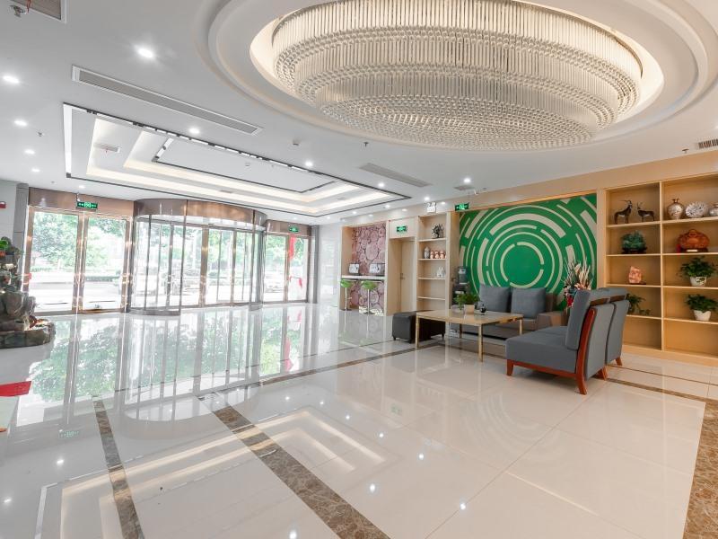 Уху: GreenTree Inn Wuhu Eshan Road University City Express Hotel