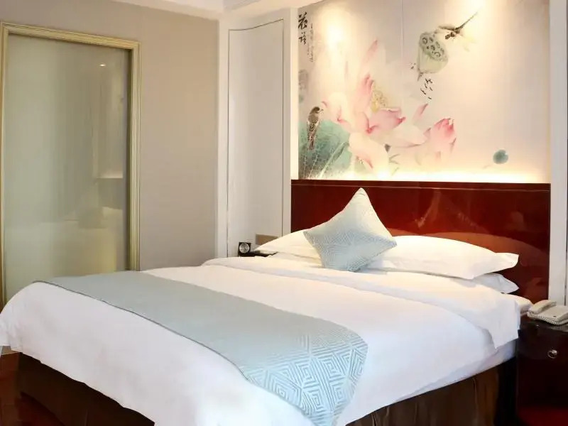 Яньчэн: GreenTree Eastern Hotel Yancheng Jianhu County Aobaolia Life Plaza