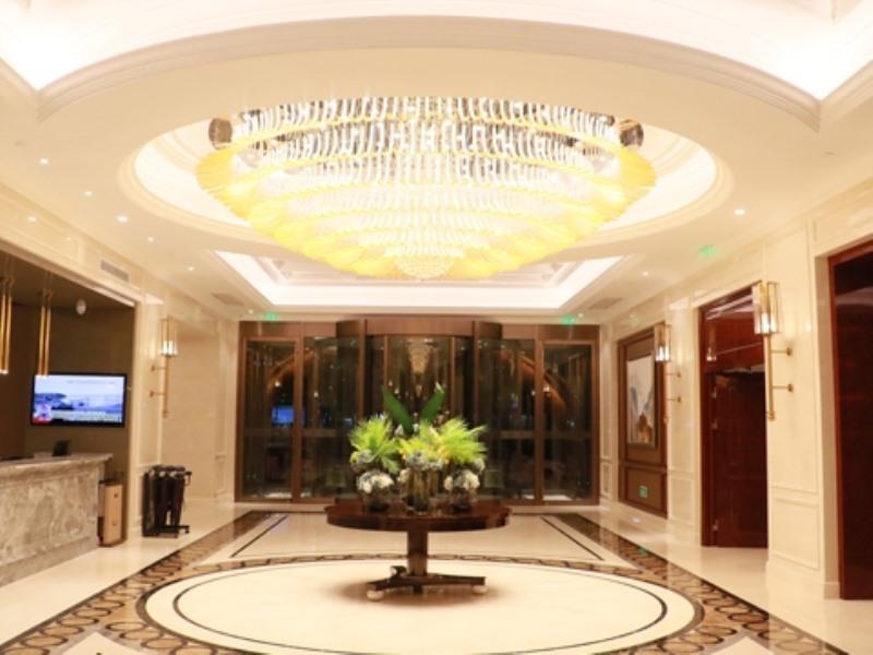 Яньчэн: GreenTree Eastern Hotel Yancheng Jianhu County Aobaolia Life Plaza