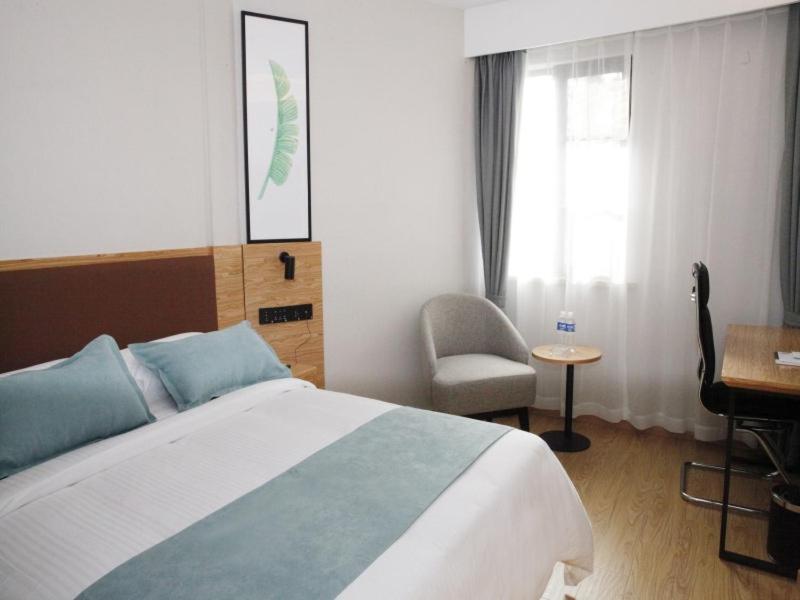 Аньцин: GreenTree Inn Anhui Anqing Jixian South Road
