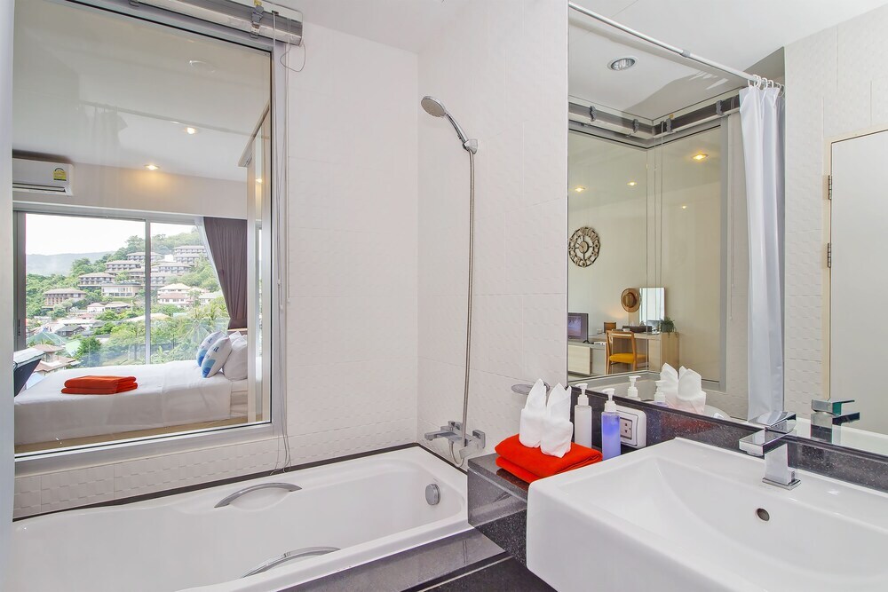 Муанг: Chic Residence by Fullrooms