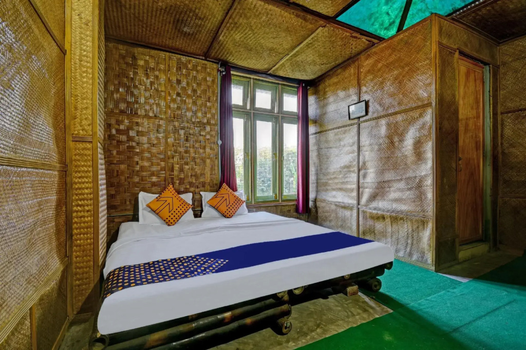 Джорхат: Ashrayaa Prakreeti by OYO Rooms
