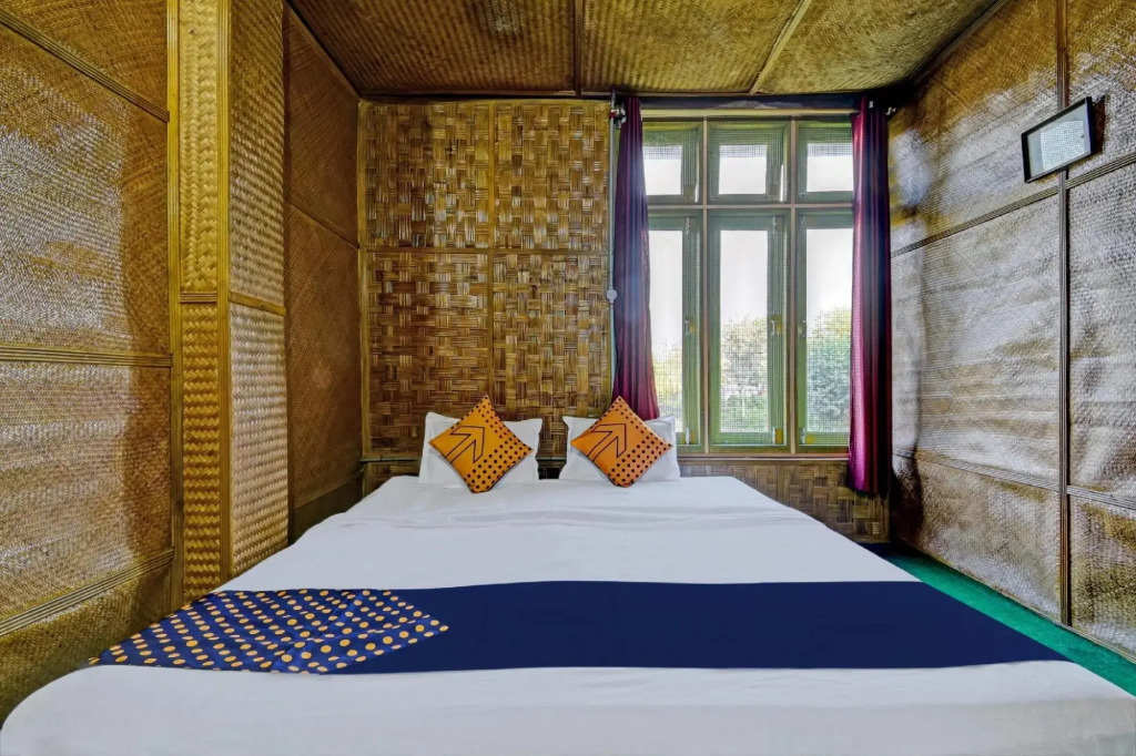 Джорхат: Ashrayaa Prakreeti by OYO Rooms