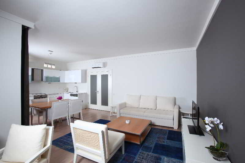 Тургутрейс: La Local Suites & Spa