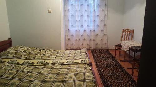 Батуми: U Shoreni