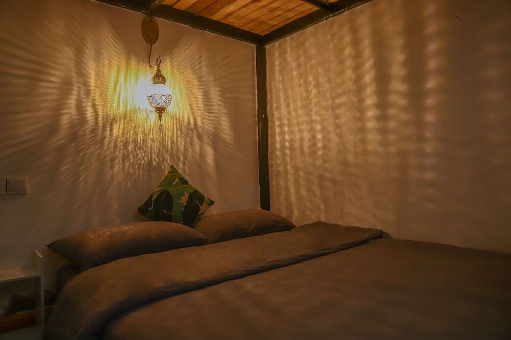 Цзиньчжун: Pingyao Shiyueshi Inn