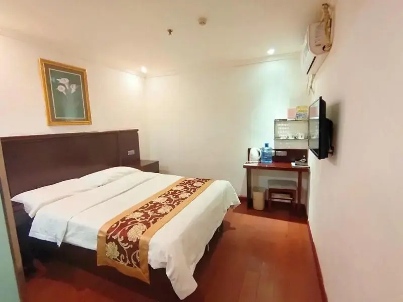 Синтай: 7 Days Premium Xingtai Railway Station Tianyi Street Branch