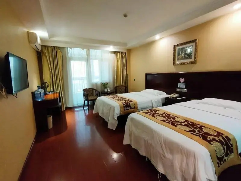 Синтай: 7 Days Premium Xingtai Railway Station Tianyi Street Branch