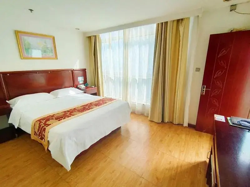 Синтай: 7 Days Premium Xingtai Railway Station Tianyi Street Branch