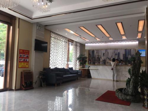 Бэйхай: Qinye Hotel