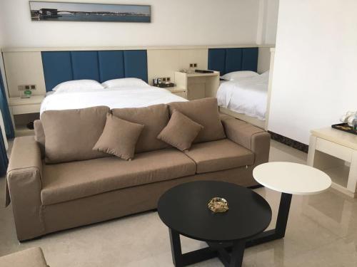 Бэйхай: Qinye Hotel