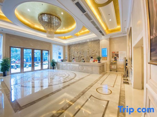 Хойчжоу: Vienna Hotel Guangdong Huizhou Jiangbei Sanxin