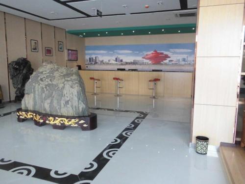 Цзинин: Thank Inn Plus Hotel Shandong Jining Zhoucheng Yishan South Road