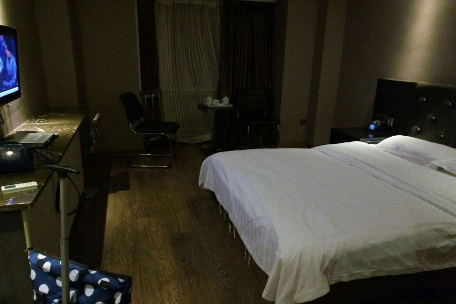 Фучжоу: Jinyue Express Hotel(Fuzhou Paiwei)