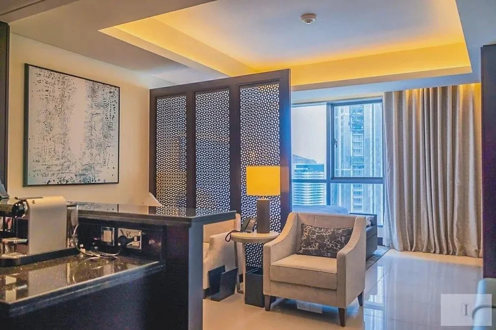 Дубай: Address Downtown by Edens Dubai