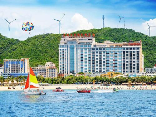 Янгиианг: Vienna International Hotel Guangdong Yangjiang Zapo Travel Avenu