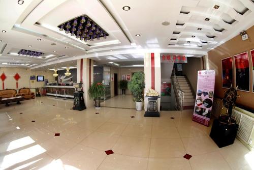 Thank Inn Chain Hotel Gansu Wuwei Liangzhou District Fenghuang Road — фото 5