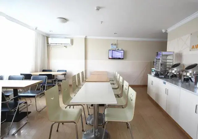 Хойчжоу: City Comfort Inn Huizhou Zhongkai Huihuan