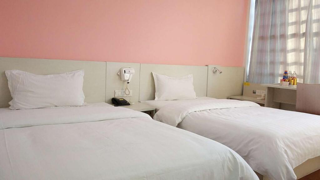 Яньчэн: 7 Days Inn Yancheng Binhai Renmin Zhong Road Rt Mart