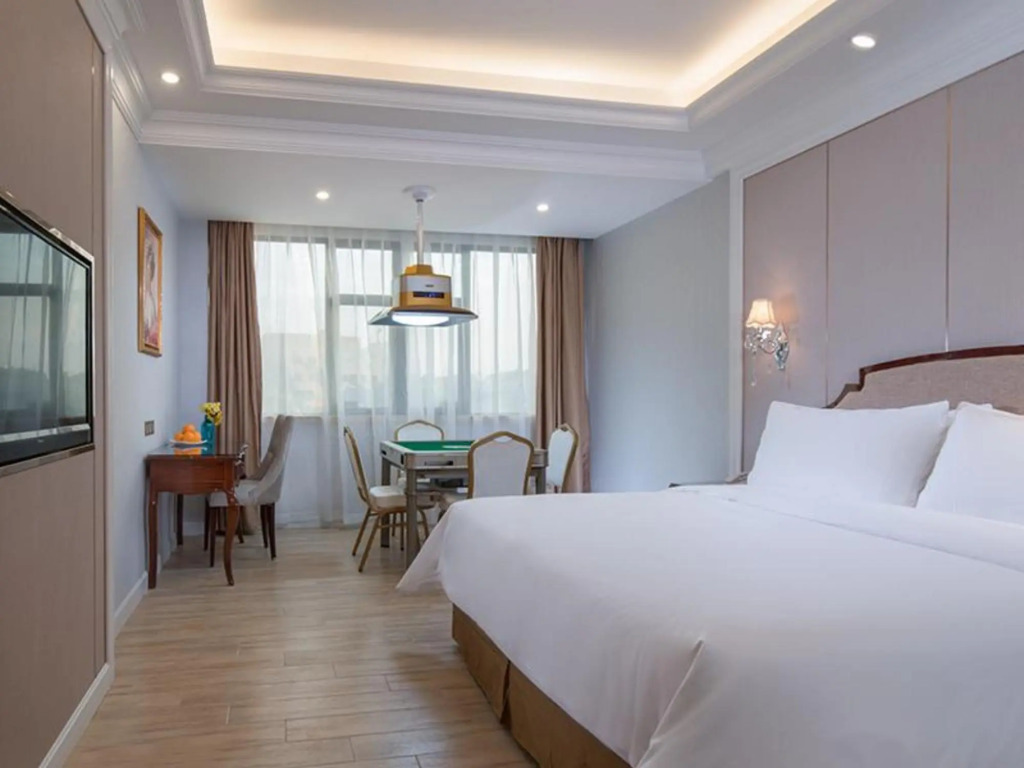 Гуанчжоу: Vienna Hotel Guangzhou Jinyuan Plaza