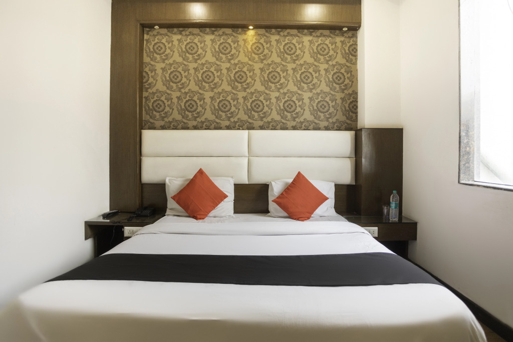 Газиабад: Hotel Parktel by OYO Rooms