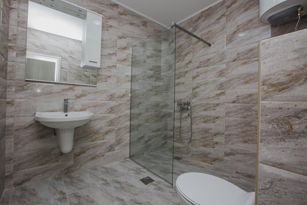 Цетине: Hotel Dapčević