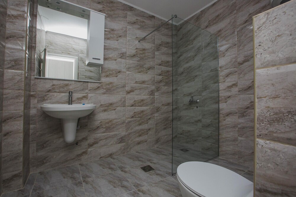 Цетине: Hotel Dapčević