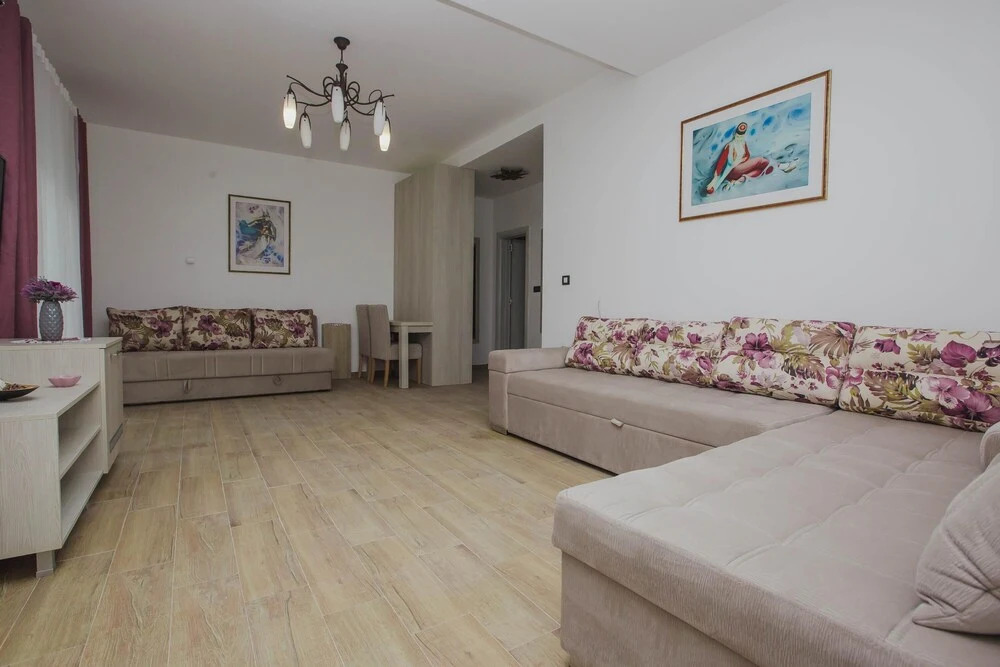 Цетине: Hotel Dapčević
