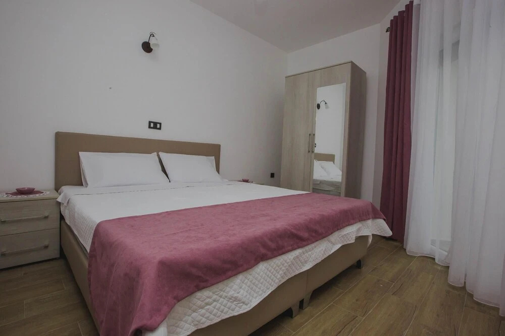 Цетине: Hotel Dapčević