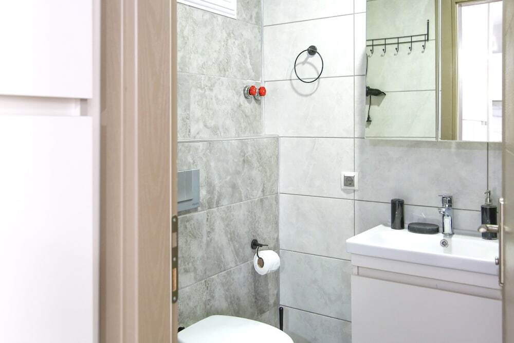 Каш: Just Dream Suites