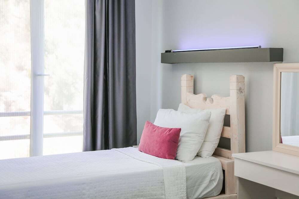Каш: Just Dream Suites