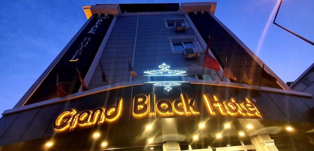 Мерсин: Grand Black Hotel