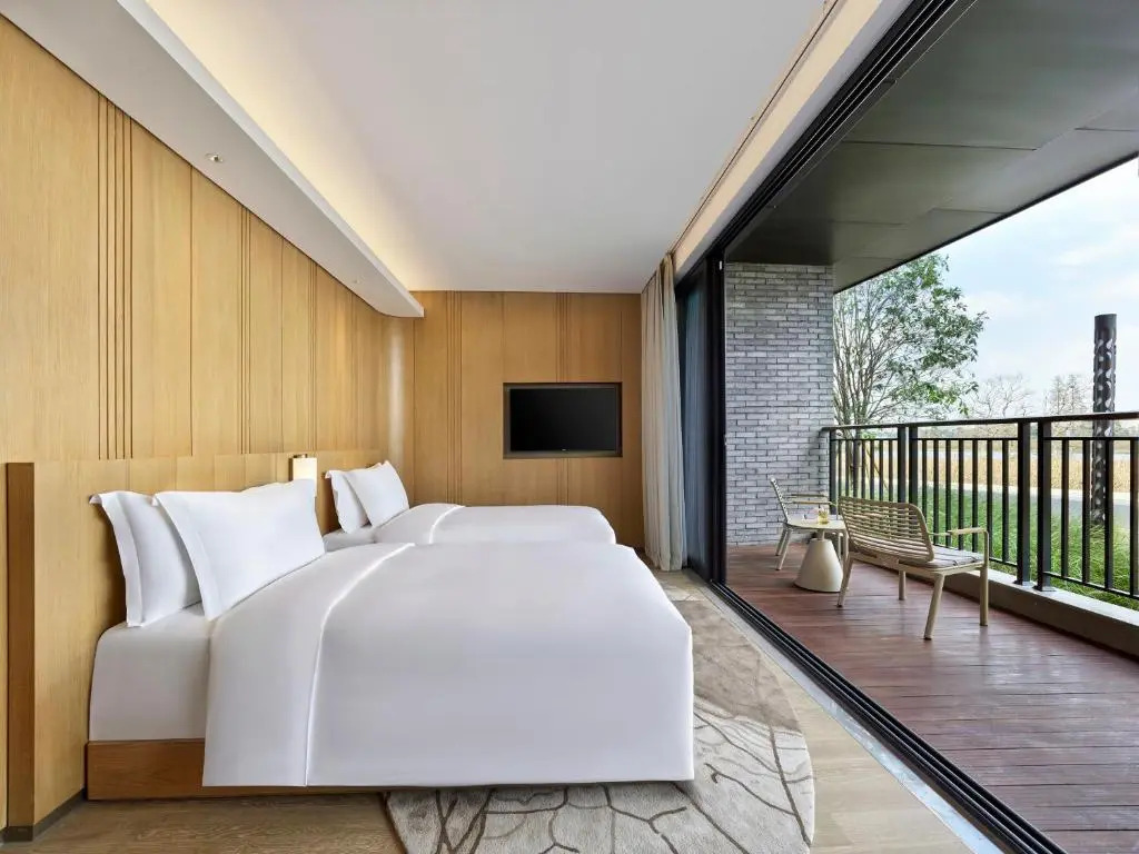 Хучжоу: Garrya Huzhou Lucun