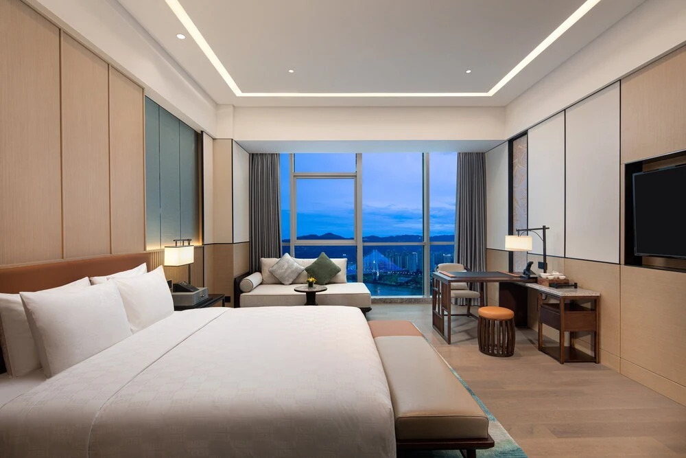 Ибинь: Hualuxe Yibin, An IHG Hotel