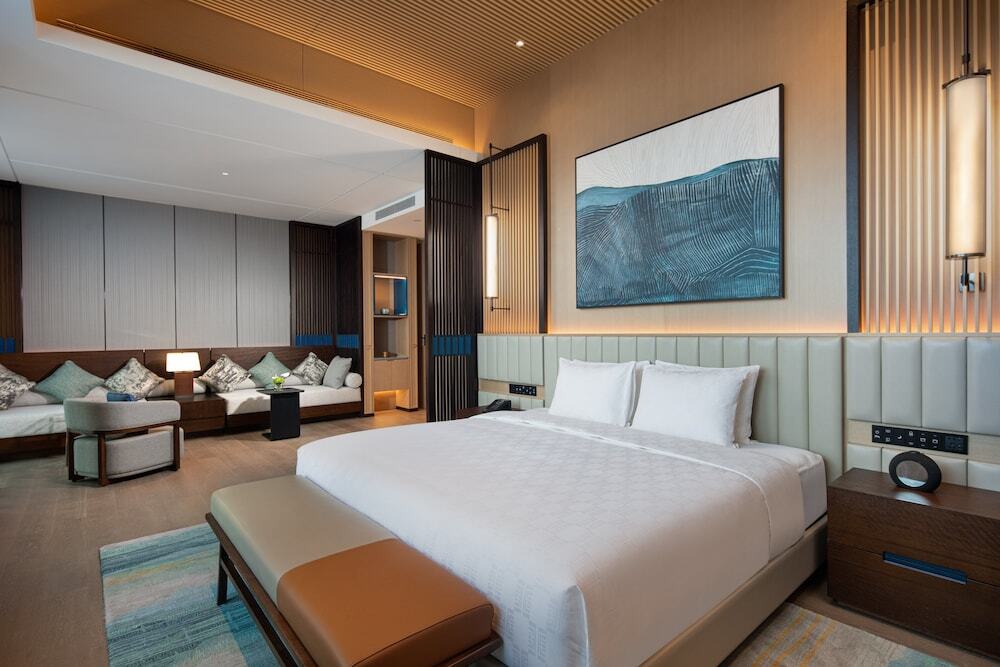 Ибинь: Hualuxe Yibin, An IHG Hotel